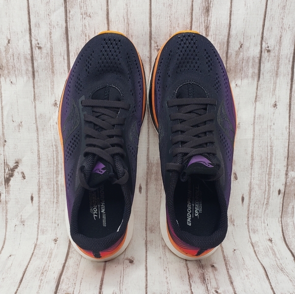 NEW Saucony Endorphin Pro Running Shoes - Picture 6 of 7